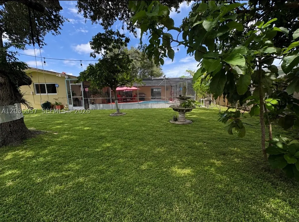 1812 N 45th Avenue Hollywood FL 33021