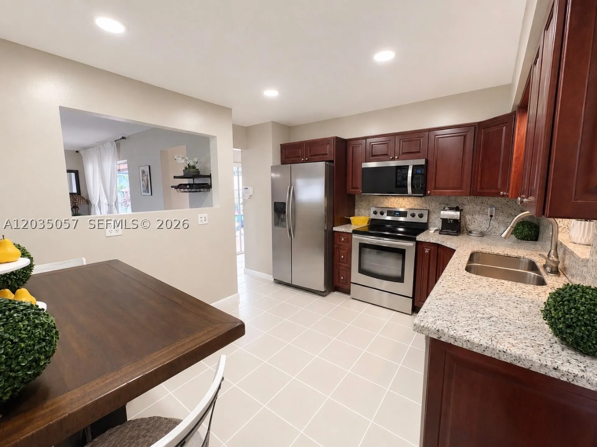 1812 N 45th Avenue Hollywood FL 33021