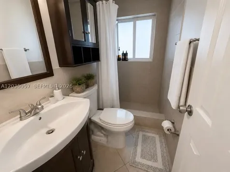 1812 N 45th Avenue Hollywood FL 33021