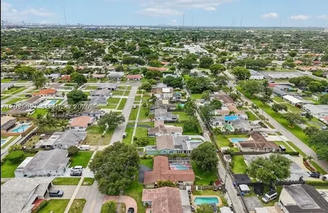 1812 N 45th Avenue Hollywood FL 33021