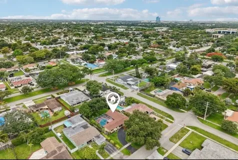 1812 N 45th Avenue Hollywood FL 33021
