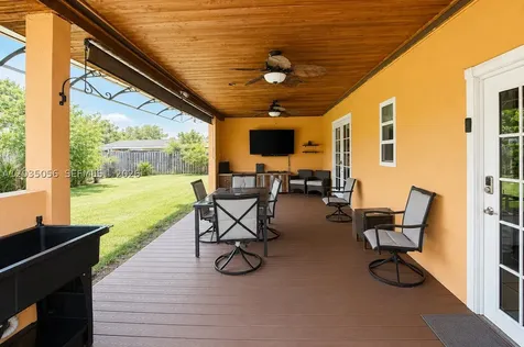 316 S 24th Avenue Hollywood FL 33020
