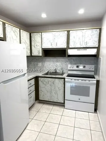 3640 NW 9th Street Miami FL 33125
