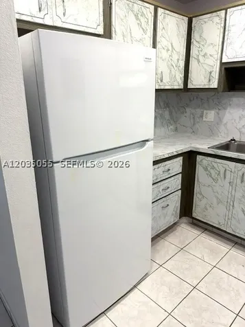 3640 NW 9th Street Miami FL 33125