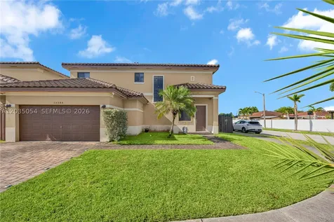13384 SW 268th Terrace Homestead FL 33032