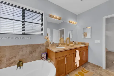 13384 SW 268th Terrace Homestead FL 33032