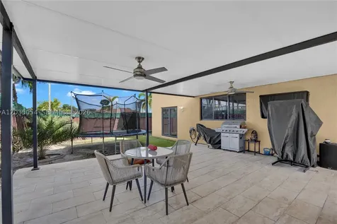13384 SW 268th Terrace Homestead FL 33032