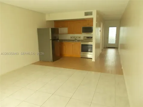 1400 SW 124th Terrace Pembroke Pines FL 33027
