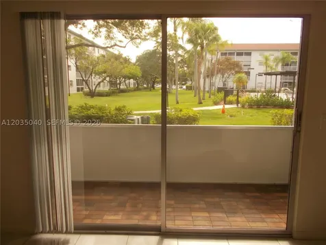 1400 SW 124th Terrace Pembroke Pines FL 33027