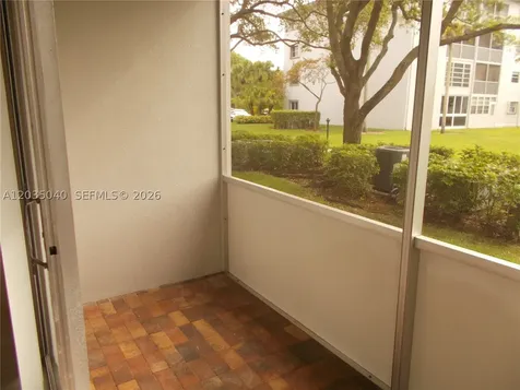 1400 SW 124th Terrace Pembroke Pines FL 33027