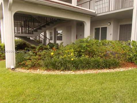 1400 SW 124th Terrace Pembroke Pines FL 33027