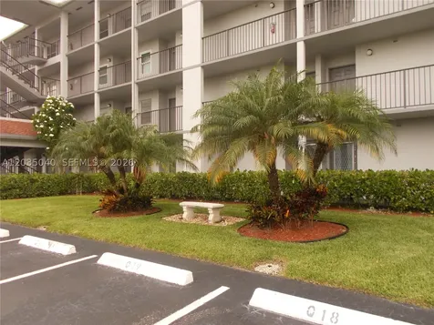 1400 SW 124th Terrace Pembroke Pines FL 33027