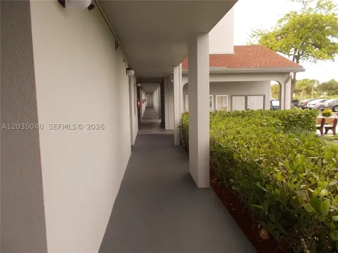 1400 SW 124th Terrace Pembroke Pines FL 33027