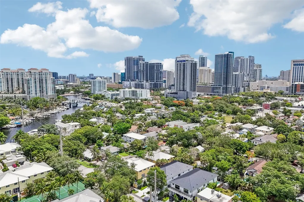 612 SW 6th Street Fort Lauderdale FL 33315
