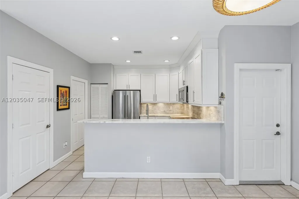612 SW 6th Street Fort Lauderdale FL 33315