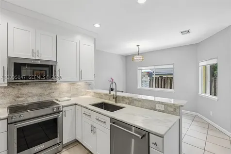 612 SW 6th Street Fort Lauderdale FL 33315