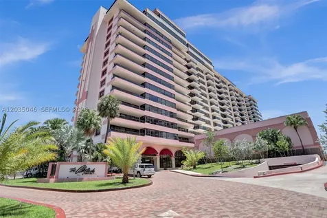 5225 Collins Avenue Miami Beach FL 33140