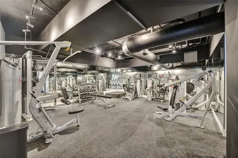 5225 Collins Avenue Miami Beach FL 33140