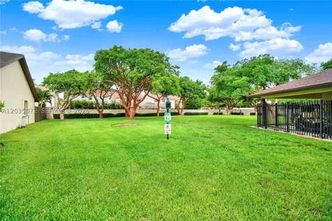10044 SW 137th Place Miami FL 33186