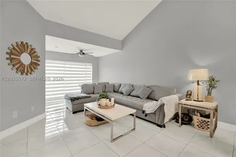 10044 SW 137th Place Miami FL 33186
