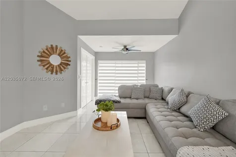 10044 SW 137th Place Miami FL 33186