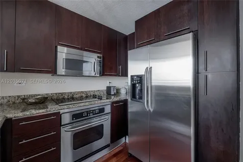 6515 Collins Avenue Miami Beach FL 33141