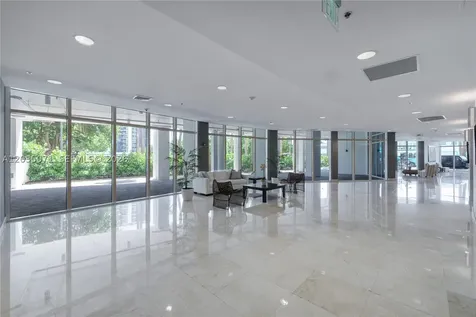 6515 Collins Avenue Miami Beach FL 33141