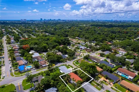 785 NE 155th Street Miami FL 33162