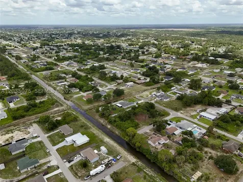 3105 Brian Avenue S Lehigh Acres FL 33976
