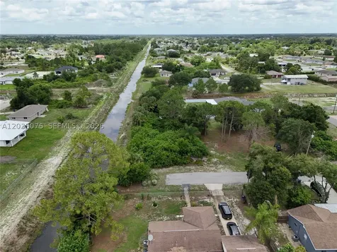 3105 Brian Avenue S Lehigh Acres FL 33976