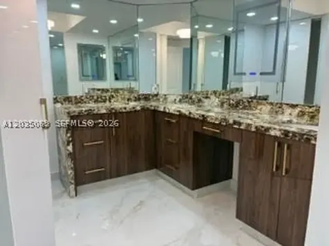 3000 Island Boulevard Aventura FL 33160