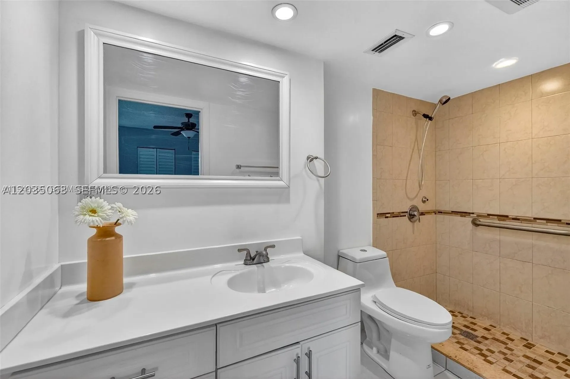 908 Twin Lakes Drive Coral Springs FL 33071
