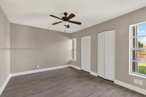 908 Twin Lakes Drive Coral Springs FL 33071