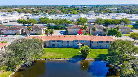 908 Twin Lakes Drive Coral Springs FL 33071