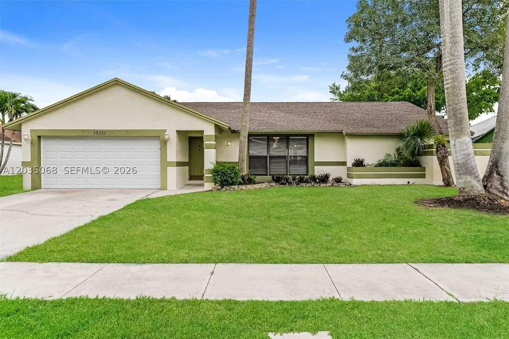 12351 Gingerwood Lane Wellington FL 33414