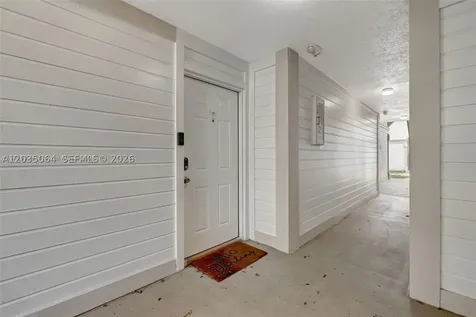 18965 NW 62nd Avenue Hialeah FL 33015