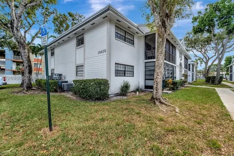 18965 NW 62nd Avenue Hialeah FL 33015