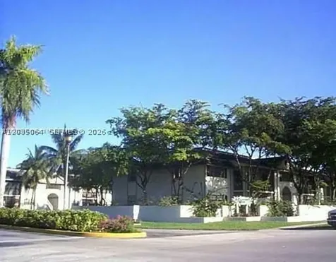 18965 NW 62nd Avenue Hialeah FL 33015