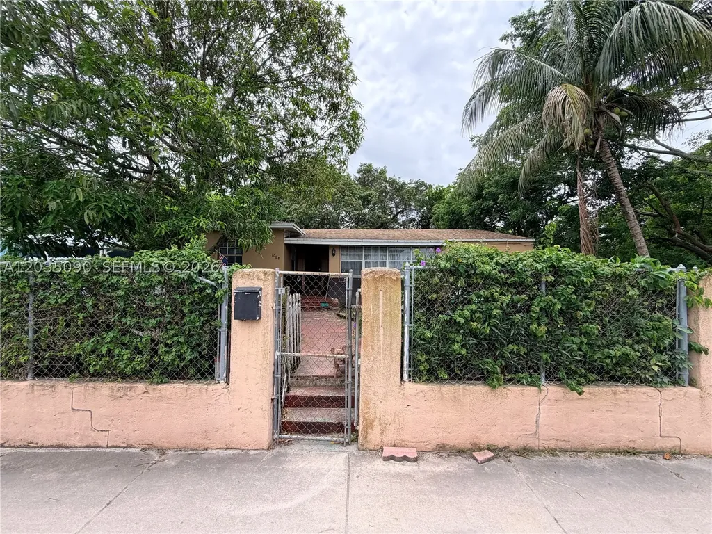1068 NW 34th Street Miami FL 33127