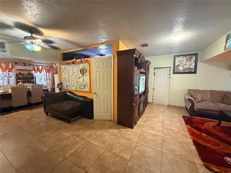 1068 NW 34th Street Miami FL 33127