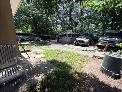 1068 NW 34th Street Miami FL 33127