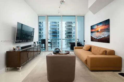 6799 Collins Avenue Miami Beach FL 33141