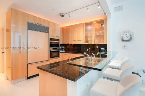 6799 Collins Avenue Miami Beach FL 33141