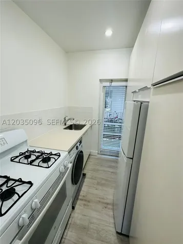 745 13th Street Miami Beach FL 33139