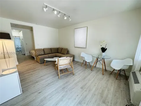 745 13th Street Miami Beach FL 33139