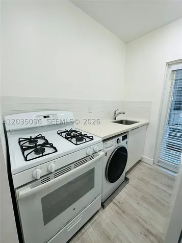 745 13th Street Miami Beach FL 33139