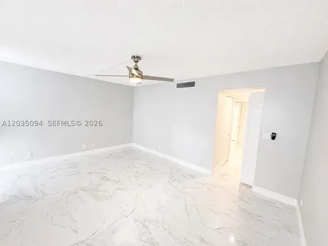 3301 N Country Club Drive Aventura FL 33180