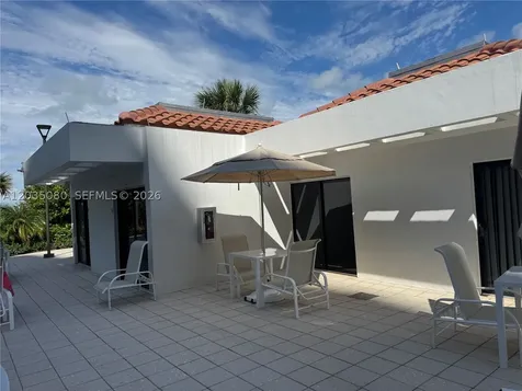20281 E Country Club Drive Aventura FL 33180