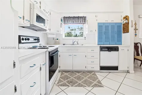 1490 Ludlam Drive Miami Springs FL 33166