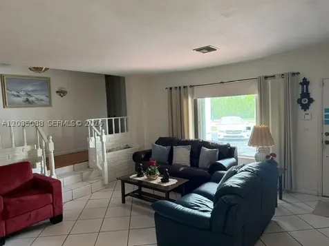 1490 Ludlam Drive Miami Springs FL 33166
